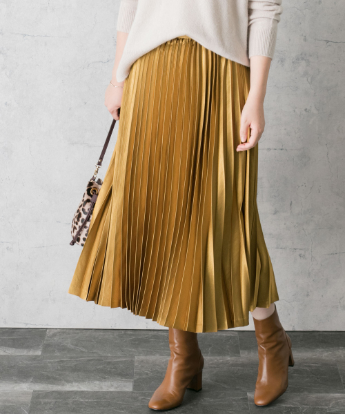 サテンプリーツスカート Ra87 25c002 Urban Research Outlet