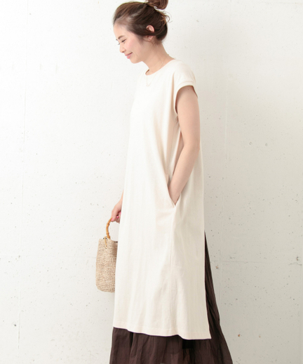 バッククロススリットロングワンピース La95 26r024 Urban Research Outlet