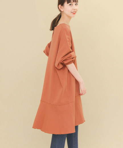 オーバーサイズペプラムワンピース Kb84 26m010 Urban Research Outlet