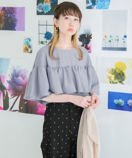 ギャザーフリルブラウス Kb85 23s090 Urban Research Outlet